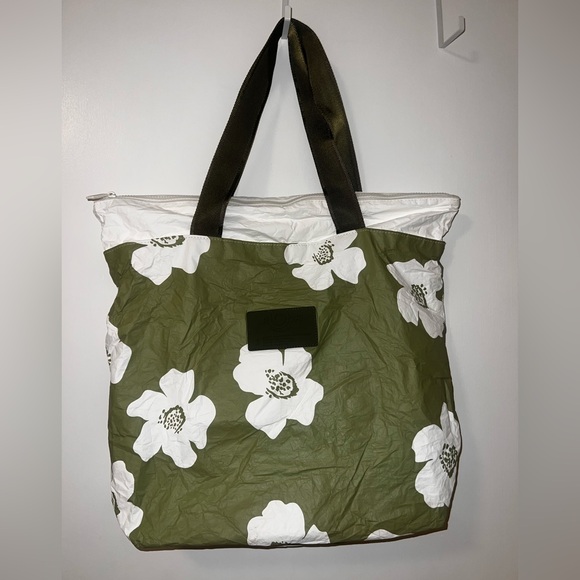 ALOHA Collection Handbags - Aloha collection PUA DAY TRIPPER / MOSS